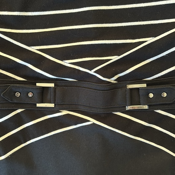 WHBM | Elegant Black and White Striped Dress size 2 - Picture 14 of 16